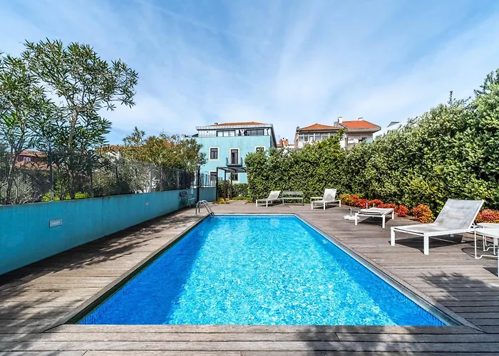 Hm - Downtown Swimming Pool *