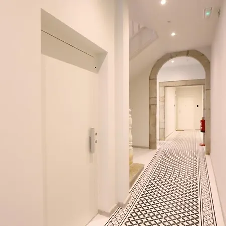 Hm - Downtown Swimming Pool * Oporto