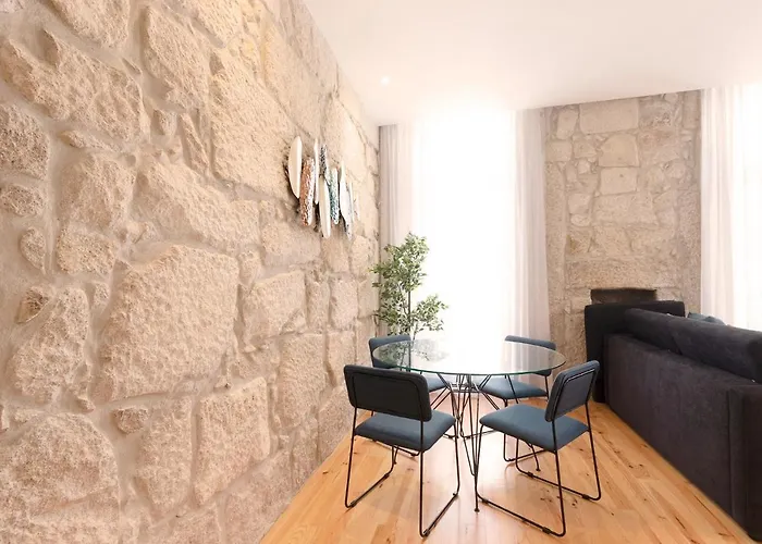 Hm - Downtown Swimming Pool * Oporto