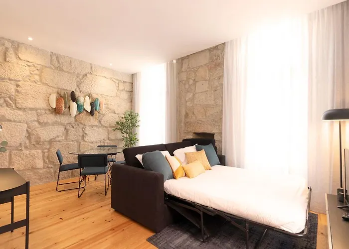 Hm - Downtown Swimming Pool *